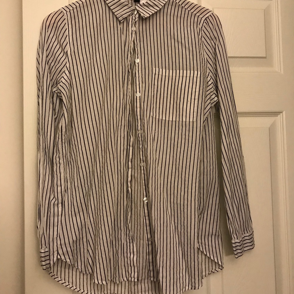 Black and white dress shirt